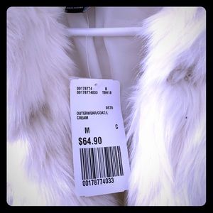 Brand New White Faux Fur Coat Forever 21